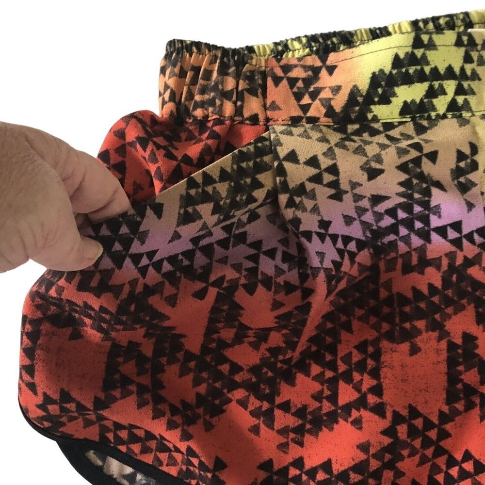 Silence + Noise Womens Shorts Size Small Colorful Geometric Athletic Gym Running - Picture 4 of 11